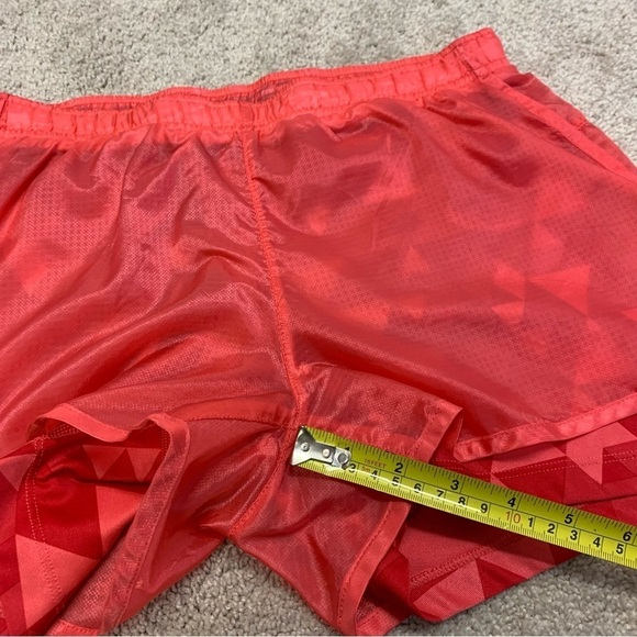 NIKE Dri-Fit Pink Women's Shorts Cycling Running S NWOT - Picture 12 of 13